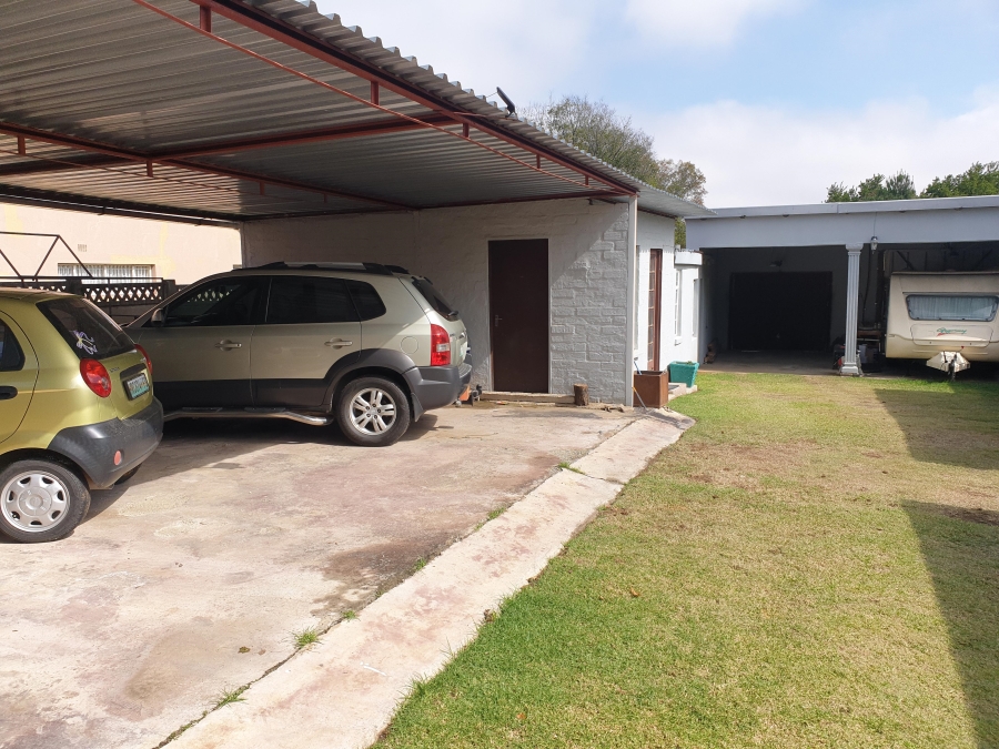 4 Bedroom Property for Sale in Frankfort Free State